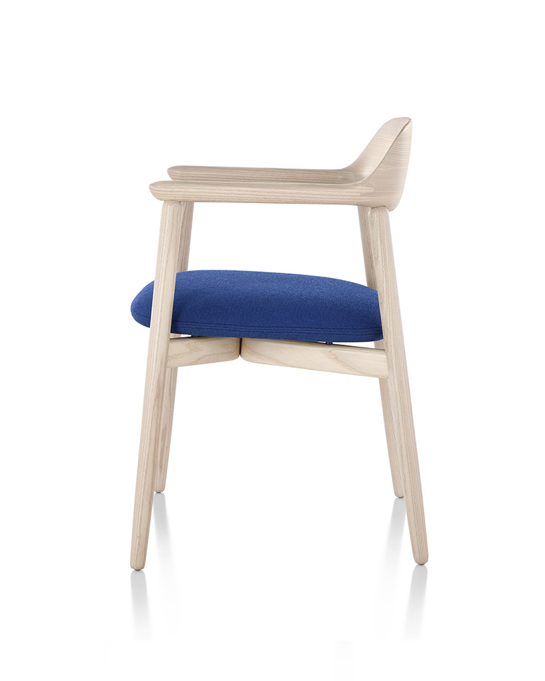 开云（中国） - 坐具|餐椅|办公家具|设计师家具|交叉餐椅